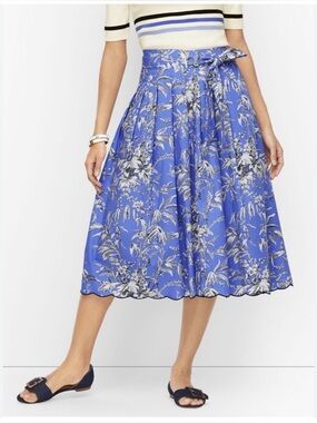Talbots Blue Floral Scalloped Skirt Sz 12